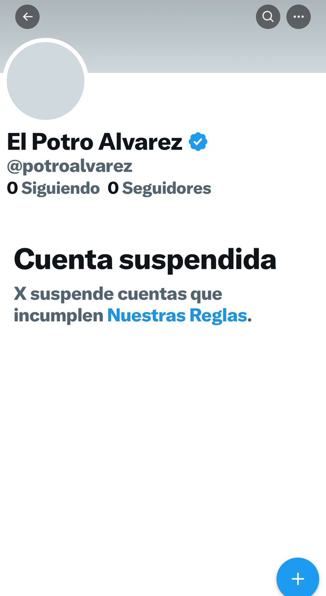 zuricht94's tweet image. El Potro Alvarez abandonó el grupo.