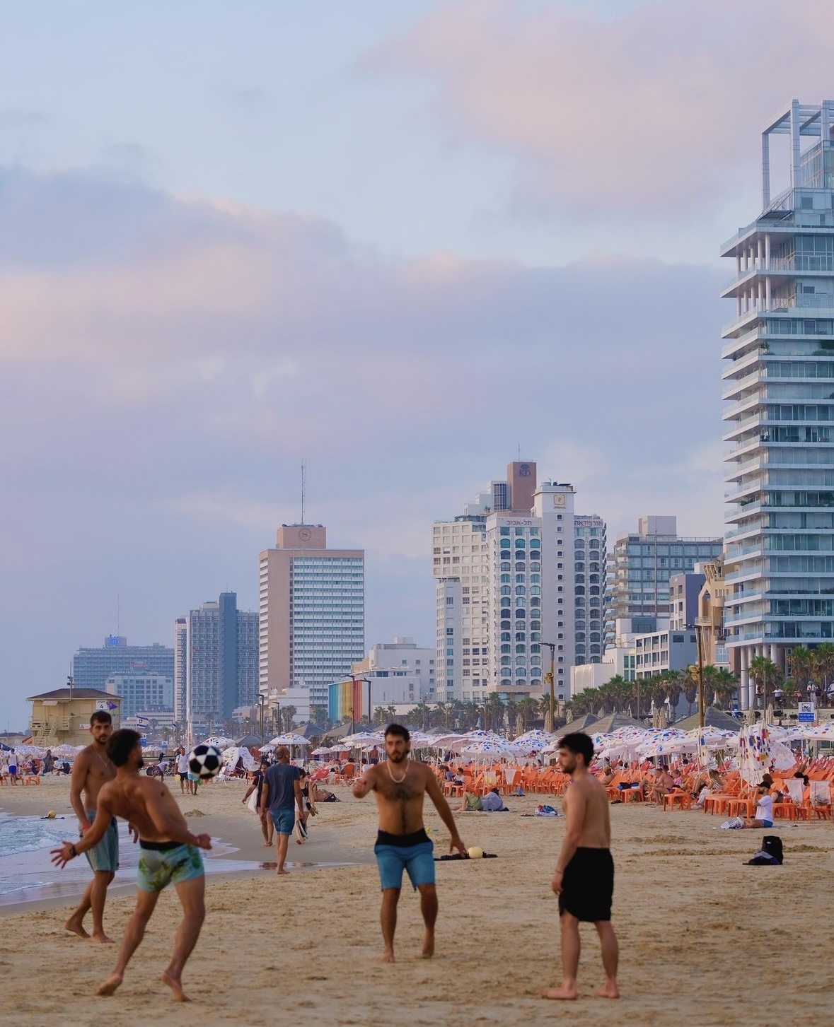 Tel Aviv on X: Shabbat Shalom 📷 Safra Schechter t.co5co163Nn0u   X
