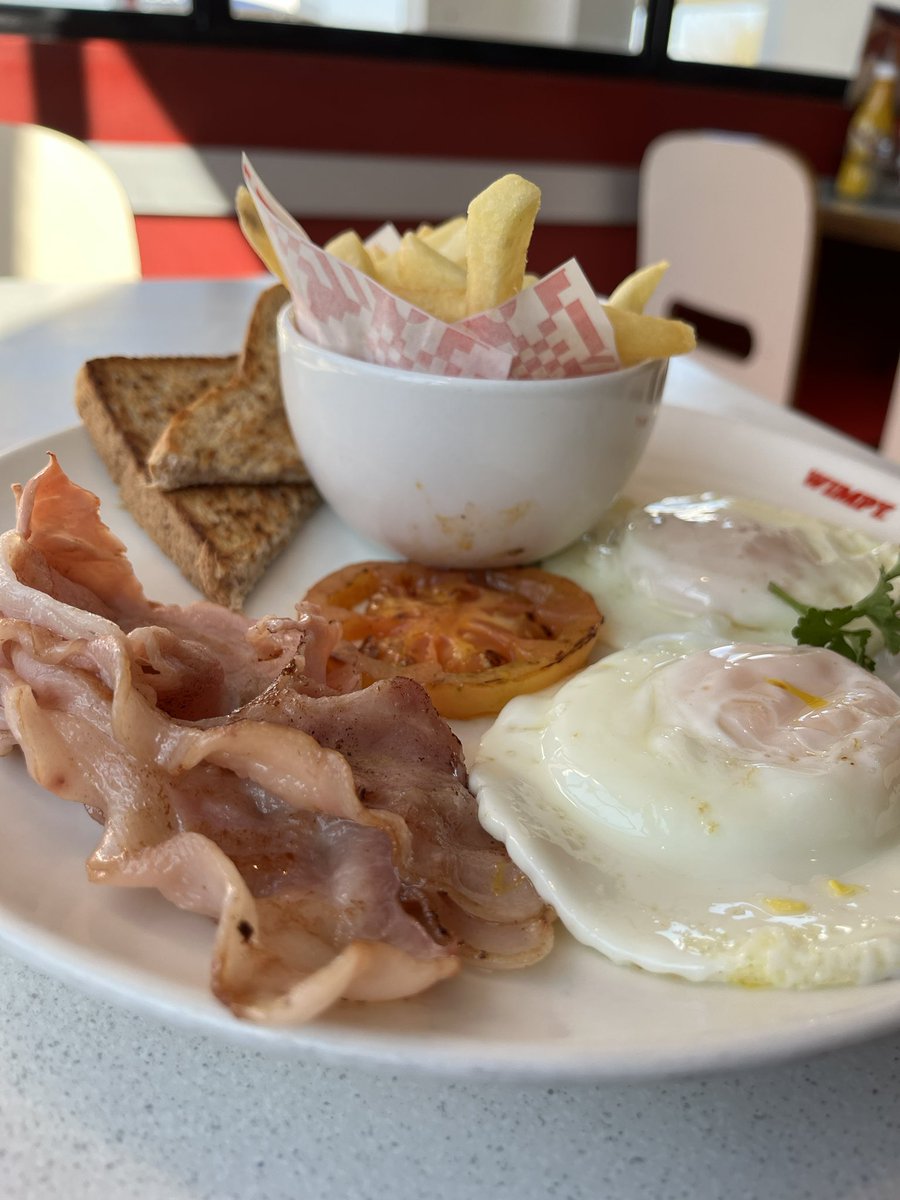 Love the free Wimpy breakfast with eBucks while on the road with #fnb #ontheroad #moneymove