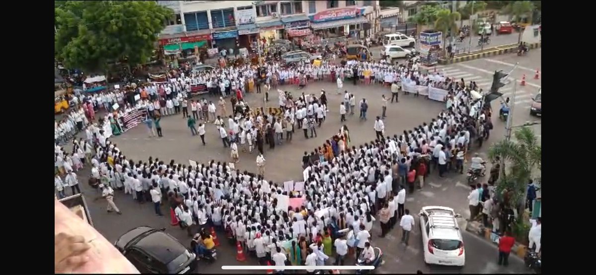 Dheeraj_rr's tweet photo. @manish__aman Rangaraya Medical College ,Kakinada AP https://t.co/Duat89RLou