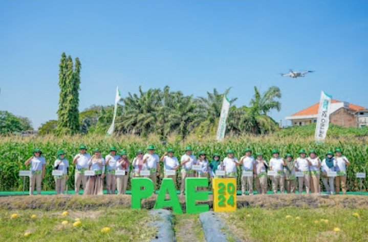 arkadia1710's tweet photo. Petrokimia Gresik perkuat komitmen untuk memajukan pertanian
#LaunchingMUTNextGen #PetroAgroTechnologyCenter
#PetrokimiaGresik #SolusiAgroIndustri https://t.co/Vi34fr3s7B