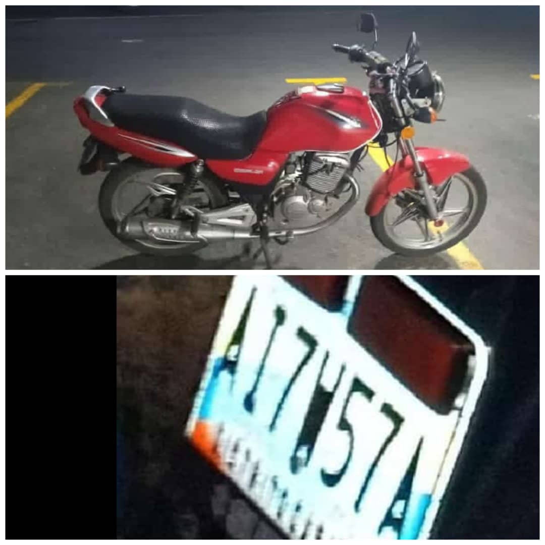 WaZakK's tweet photo. Moto robada hoy en Caracas, el Paraíso. 2:30PM Venezuela. En plena Avenida José Antonio Paez. Ayúdame con RT https://t.co/Rr4bvniehz