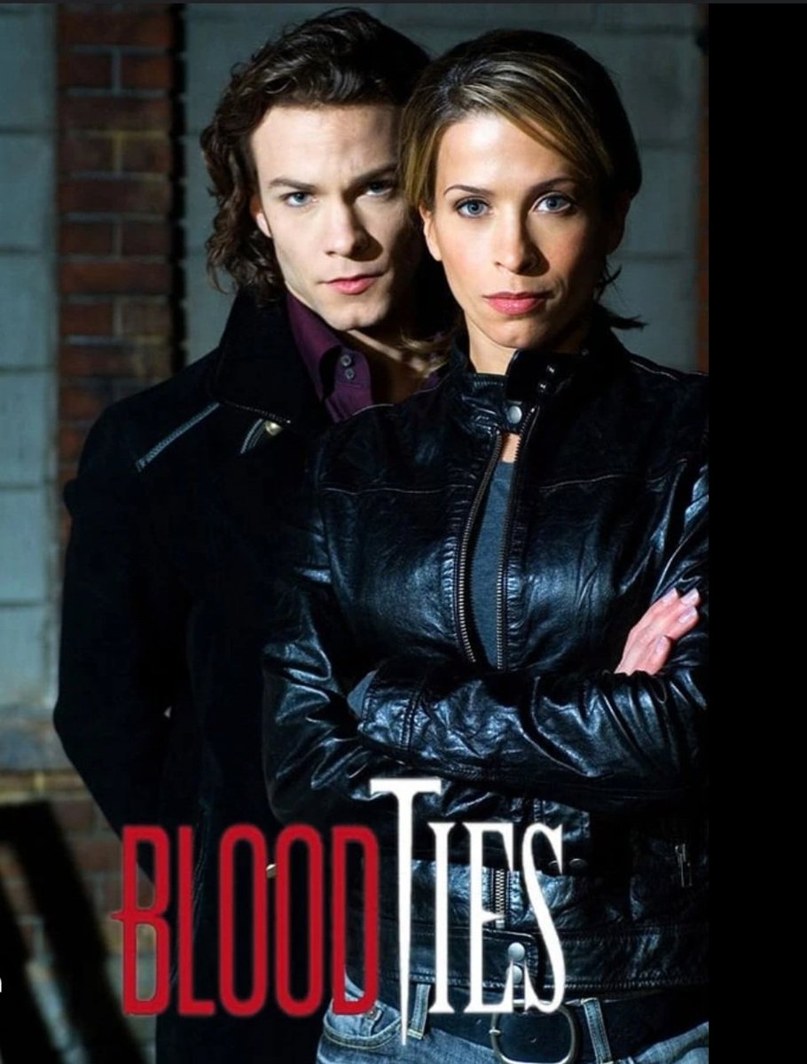 chef146's tweet photo. @em_Lazzy Blood Ties, moonlight,(VAMPIRE DETECTIVE SHOWS) https://t.co/NjYHcCyt2W