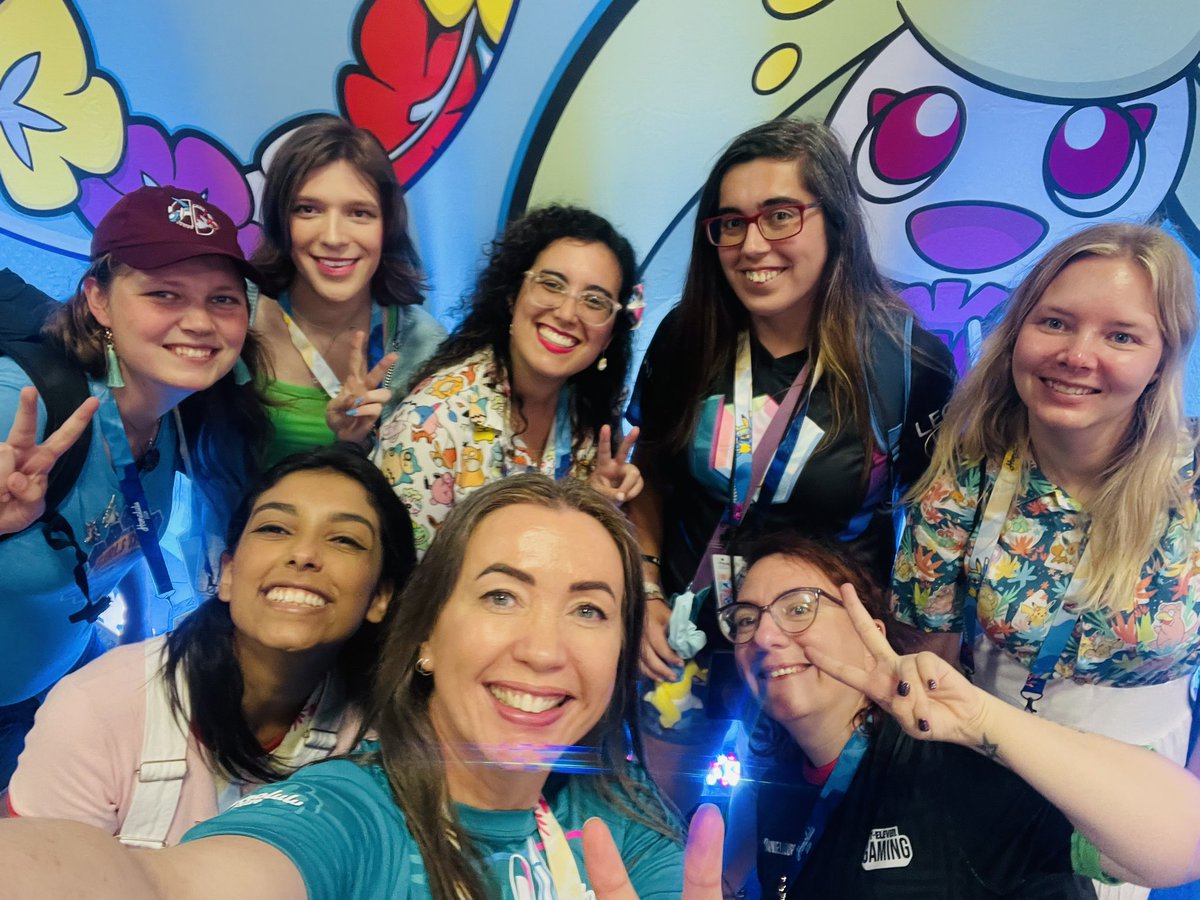 RocketClare🚀 tweet media