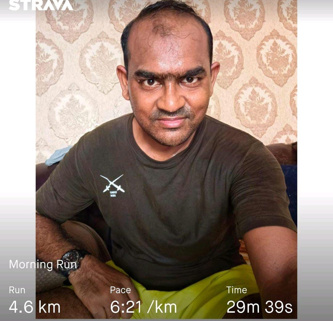 VishwasDass's tweet photo. Did 4.69 km today. It was solidly humid in Noida and Delhi this morning.
#running #training #halfmarathon #runninglove #fitness #fitindia #runningispassion @TweetsAnup @Probasibangali @anshumanscribe https://t.co/r5w0louvFZ