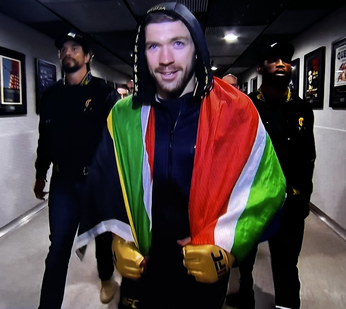 No South African will pass without a Retweet and Like....

#UFC305