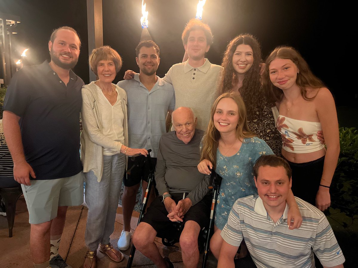 nickydodger's tweet photo. Some more pics of the recent trip to Maui with the fam! https://t.co/4EBDEgvx5t