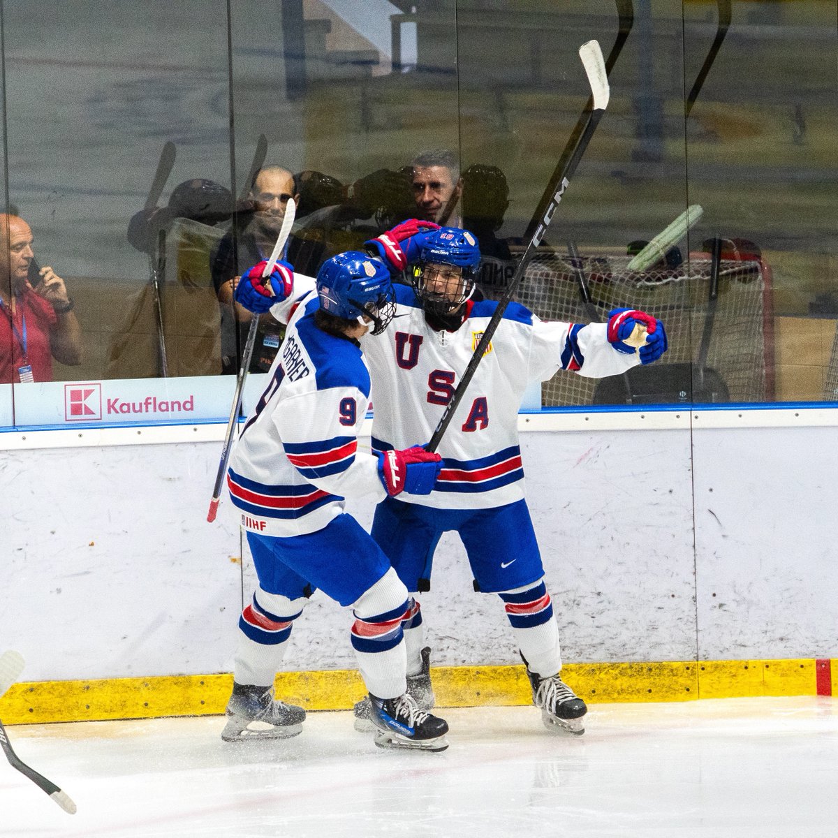 usahockey's tweet image. It's the final game day at the 2024 Under-17 #FiveNations Tournament! 

The U.S. Under-17 Select Team will take on host Slovakia at 8:30a ET.

Tournament details → bit.ly/3M2mg9T