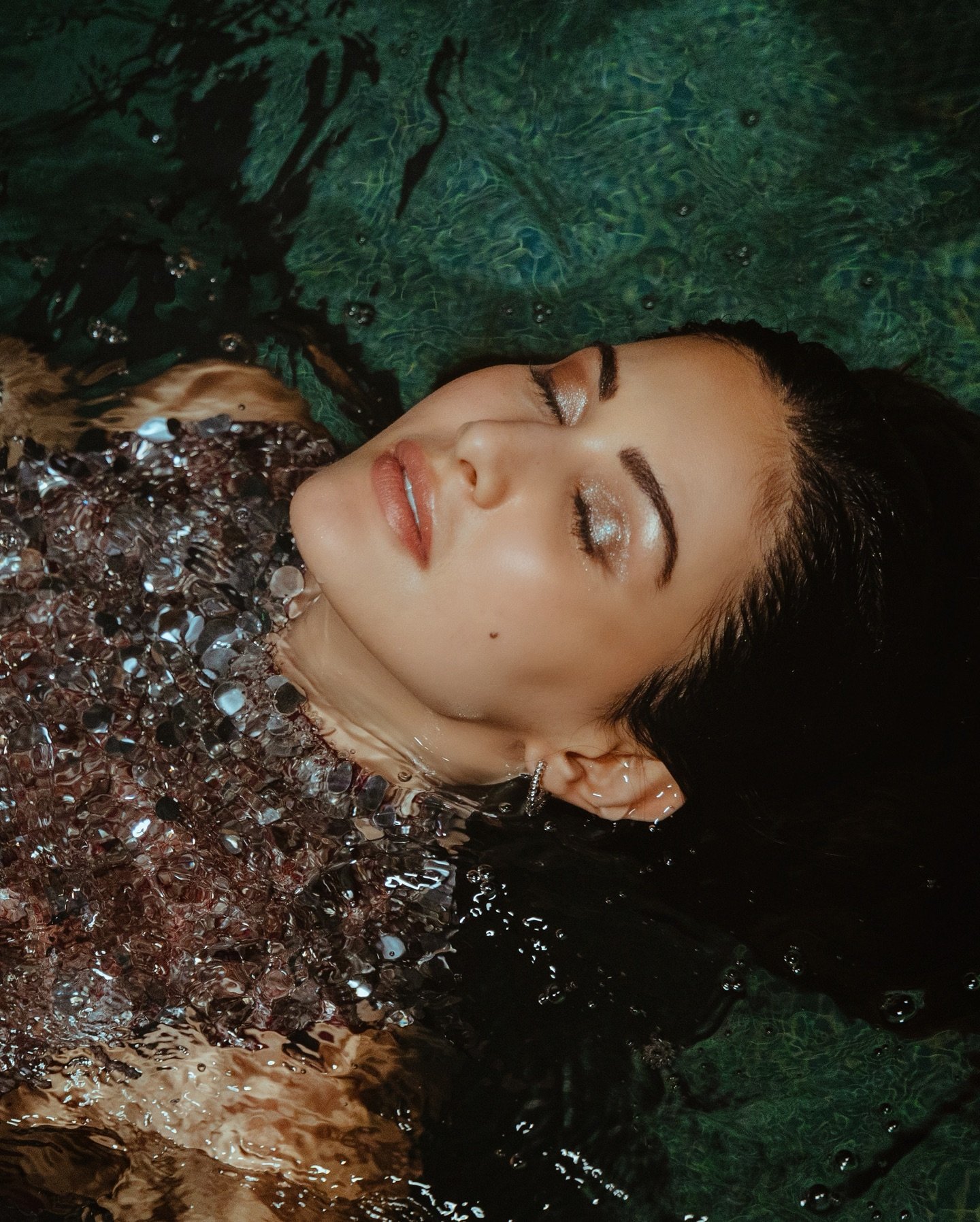 GVPSzi-a0AAv5Pr?format=jpg&name=large