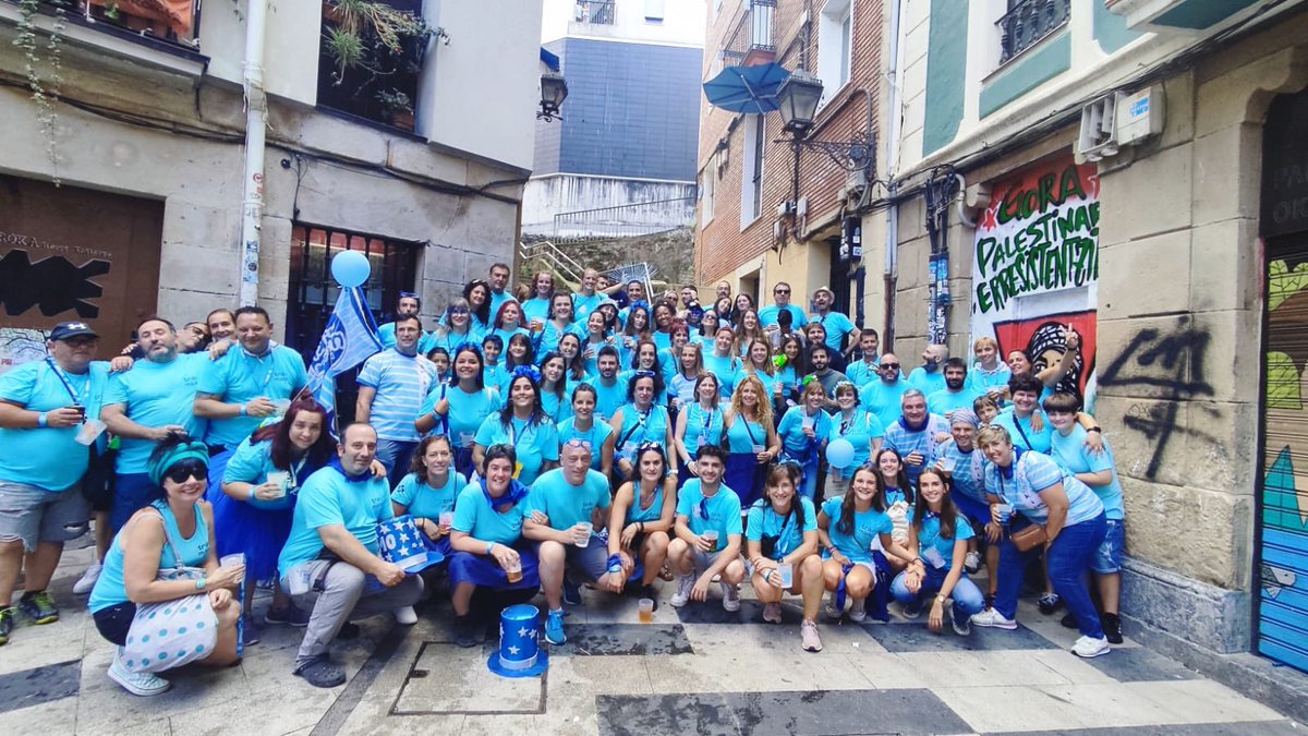 TrikimailuK's tweet photo. Gora Aste nagusia!
Gora Trikimailu!
#hirietaherri 
#trikileaks 
#astenagusia24 
#an24 
#erasorikez An 
#10urtetrikimailu https://t.co/uM357cDQNq
