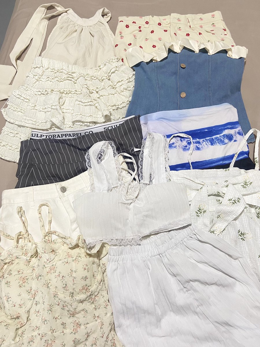 tomtam312's tweet photo. ส่งต่อเสื้อผ้า มีหลายแนว เยอะกว่าในรูปค่ะ
ส่วนใหญ่เป็นเดรส กระโปรง เกาะอก 🫧🌈

ลงวันนี้ ปักไว้ได้เลย

รี+ปัก ลด 5฿
ค่าส่งเหมา 45 ฿ ☔️

#ส่งต่อเสื้อ #ส่งต่อเสื้อผ้ามือสอง #ส่งต่อเสื้อผ้ามือสองราคาถูก #ส่งต่อเสื้อผ้าสภาพนางฟ้า #เสื้อผ้ามือสองสภาพดี #โล๊ะตู้ https://t.co/eIT4fYwgh3