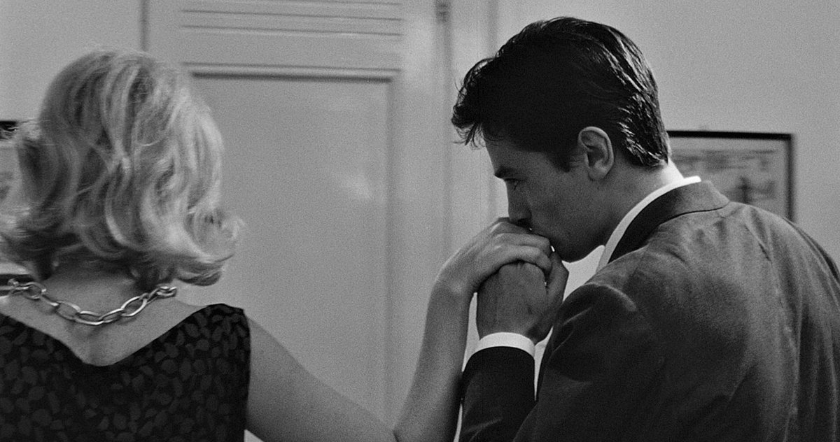 Monica Vitti and Alain Delon dans L'Éclipse (Michelangelo Antonioni, 1962)