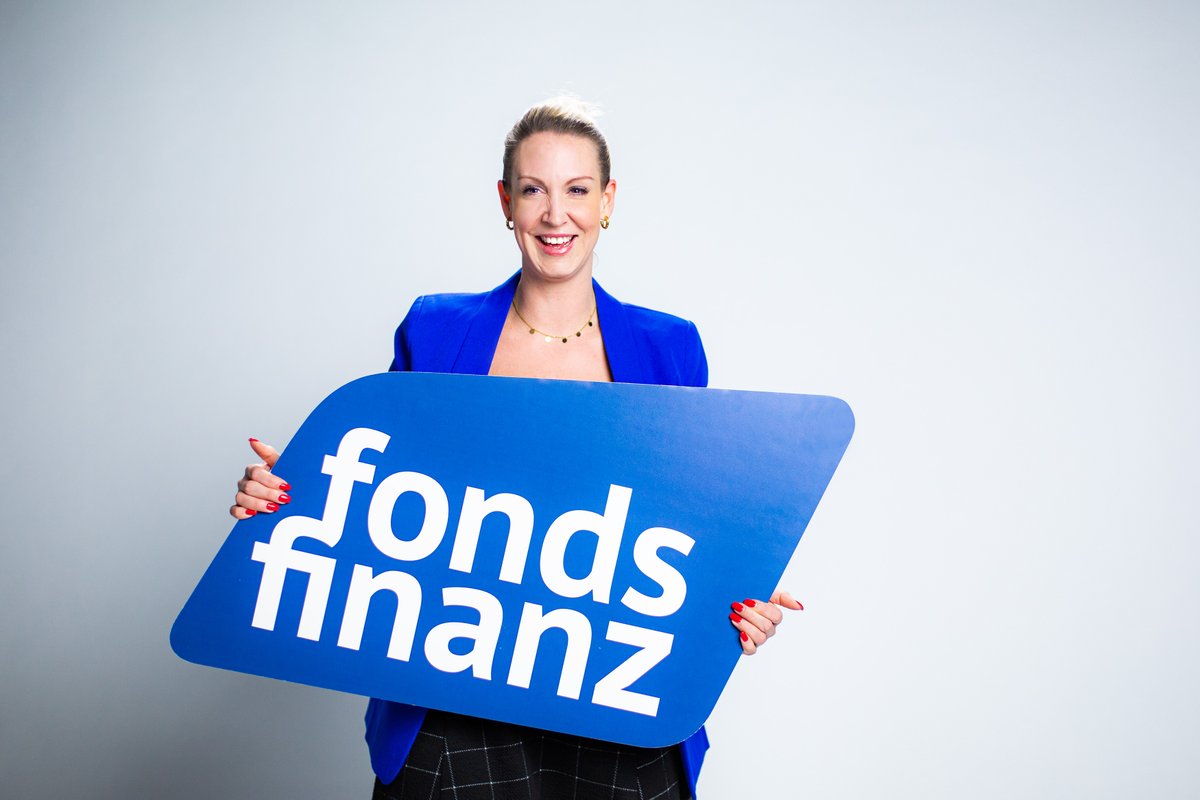 fonds_finanz_'s tweet photo. 🚀 Bereit für den nächsten Schritt in deiner Karriere? 🌟
Du suchst nach einer aufregenden beruflichen Herausforderung und möchtest Teil eines dynamischen Teams werden? Dann bist du bei uns genau richtig! 🤝
Unsere ausgeschriebenen Stellen findest du hier: https://t.co/onFnF1l9Dl https://t.co/QezcHlHVsC