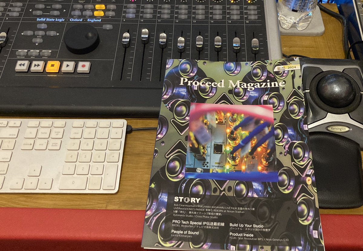 shinyasstudio2's tweet photo. わーい。また来てた〜。149買ったからかな?w
ありがとうございます〜!
#proceedmagazine https://t.co/4yN5op1TSo