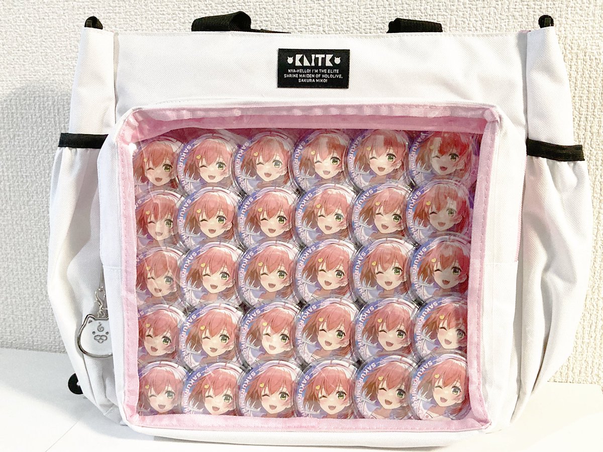 みこちの誕生日グッズ2WAY痛バにオンリー缶バッジで痛バ作ったよ