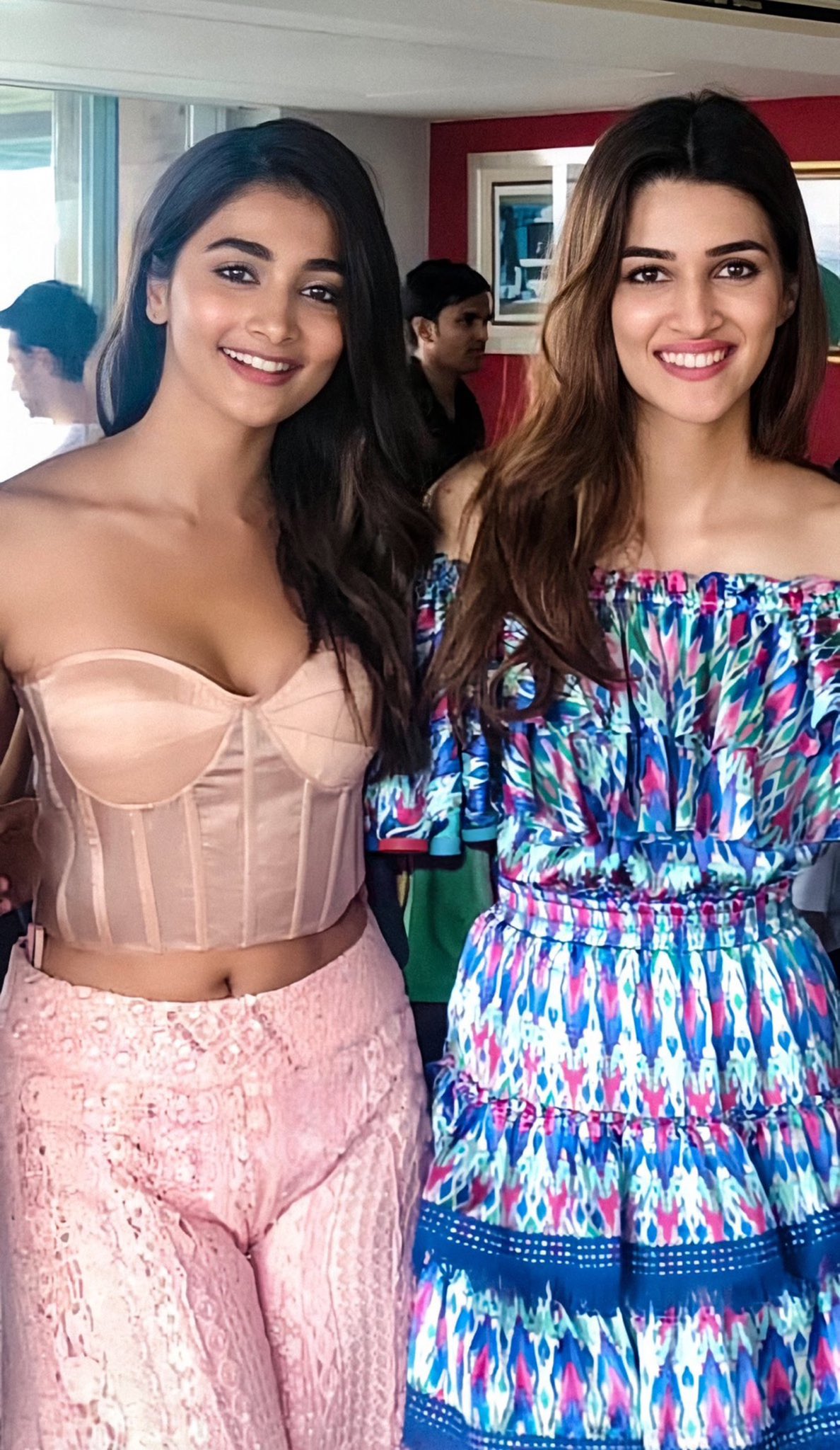 GVPn-2iW4AA-yFp?format=jpg&name=large