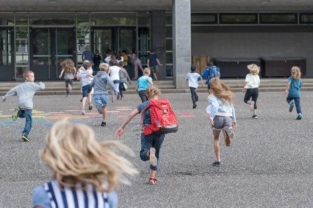 LA RENTRÉE SCOLAIRE🎒

Demain est un nouveau début pour les élèves, mais aussi pour leur famille, le corps enseignant et les autres acteurs de l’école obligatoire.
Je vous souhaite une année riche en découvertes et en belles rencontres !

#PrudenceSurLaRoute