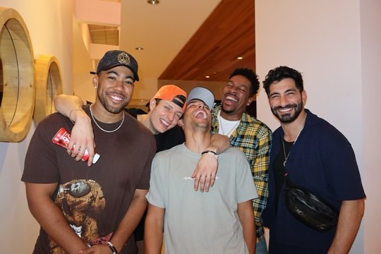 matthewsrife's tweet image. Name a better looking friend group, I’ll wait.