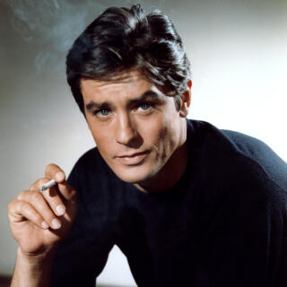 Generations7080's tweet photo. 🌹Un monstre sacré du cinéma français nous a quittés, reposez en paix monsieur Delon 😓. 🕊️

Quel est votre film préféré ?

#AlainDelon https://t.co/v16pHly9Mr