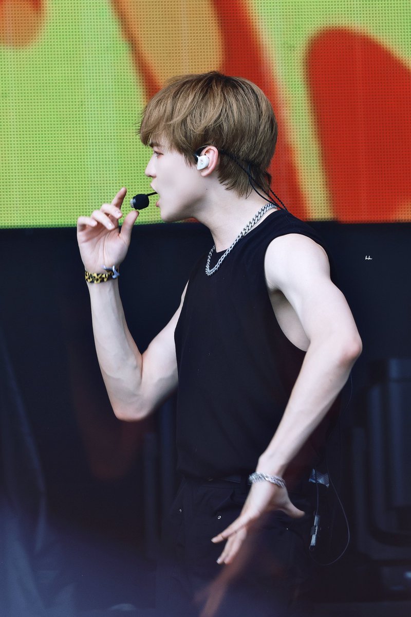 240818 Summer sonic

🥵

#천러 #CHENLE #辰乐 
#NCT #NCTDREAM