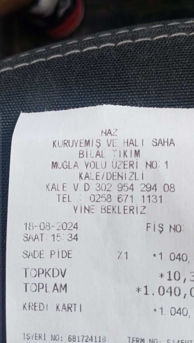 Az önce ailemle bir Denizli Kale ilçesinde yemek yedik. KDV's i%20 olan pide çeşitleri ve soğuk içecekler yerine KDV'si %1 olan sade pide fişi kesildi. 
İtiraz etmeme rağmen biz çalışanız, böyle talimat verildi denildi. Devletten %19 vergi çaldılar. <a href="/memetsimsek/">Mehmet Simsek</a> <a href="/HMBakanligi/">T.C. Hazine ve Maliye Bakanlığı</a>
