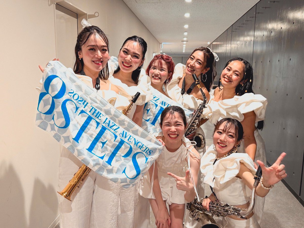 chizurubell's tweet photo. 名寄公演、ありがとうございました⸜(*ˊᗜˋ*)⸝
名寄高校吹奏楽部のみんな、最高！！！ https://t.co/Df8RrsQH4I