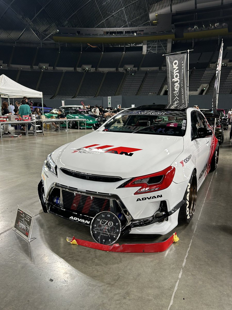 4004megane's tweet photo. EZOistJapan2024
Outstanding performance AWARD
でっけぇ時計頂きました❗️
リップの半分は岩手に忘れてきましたが見ていただいてありがとうございます🙇🏻‍♂️
#EZOistJAPAN2024 
#EZOist https://t.co/fCKZG2a466