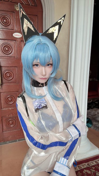 Twitterのコスプレ画像3