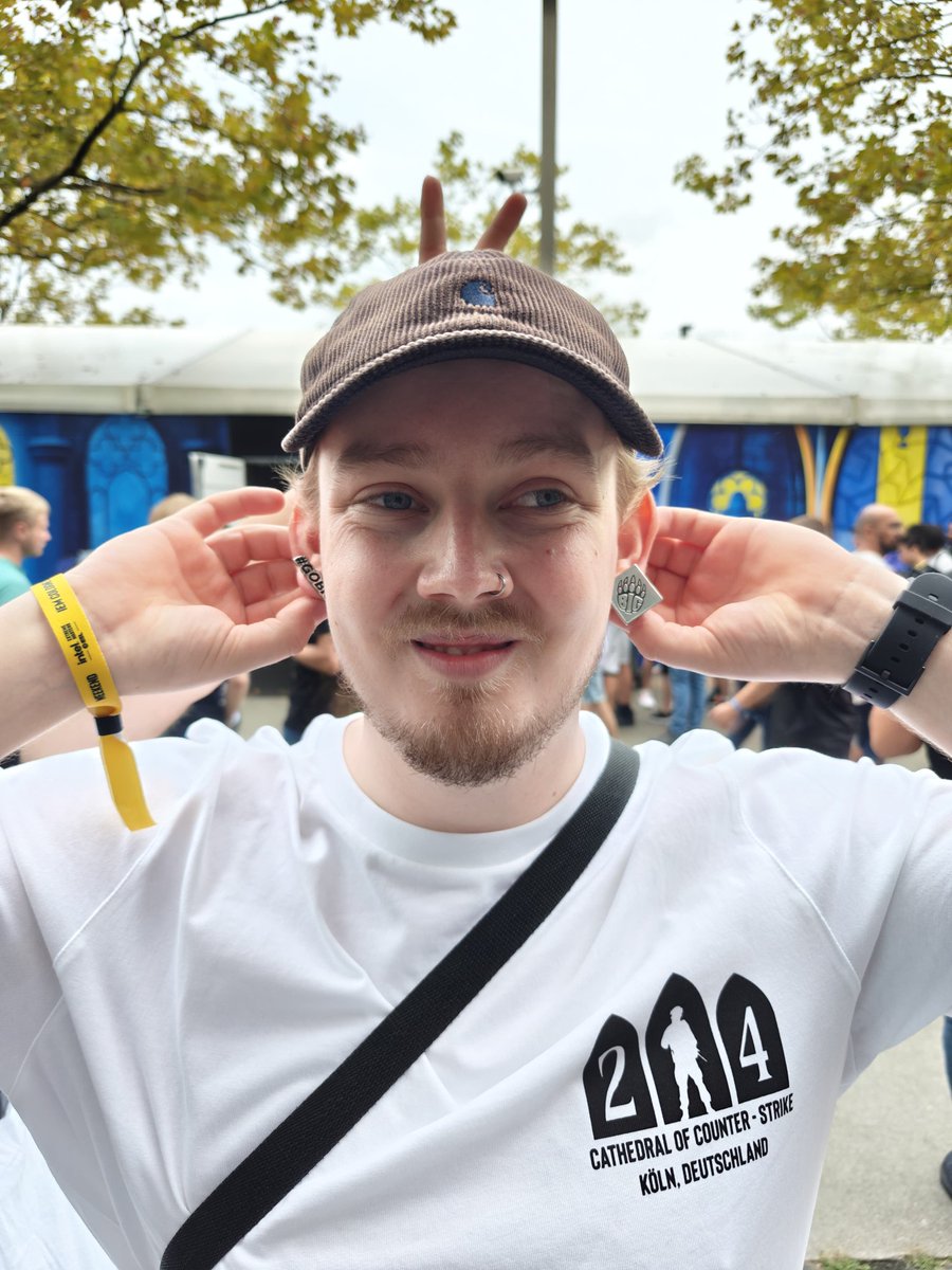 Fropz tweet media