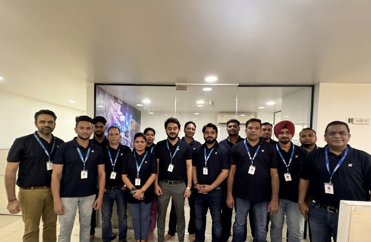 kunvarjigroup's tweet photo. Exciting News! #Kunvarji Group is expanding to Delhi!

We’re delighted to unveil our new office in the heart of Delhi, marking a significant milestone in our growth journey.

- Meet our initial team in Delhi.

- We’re set to provide a full range of financial planning services. https://t.co/ejagRPDSFu