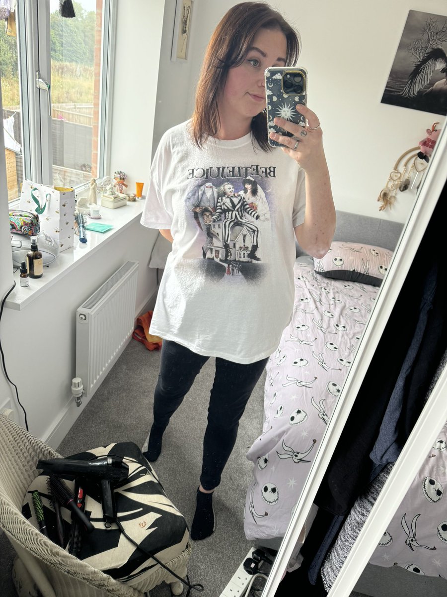 Loving my new T-shirt!! 

#BeetlejuiceBeetlejuice