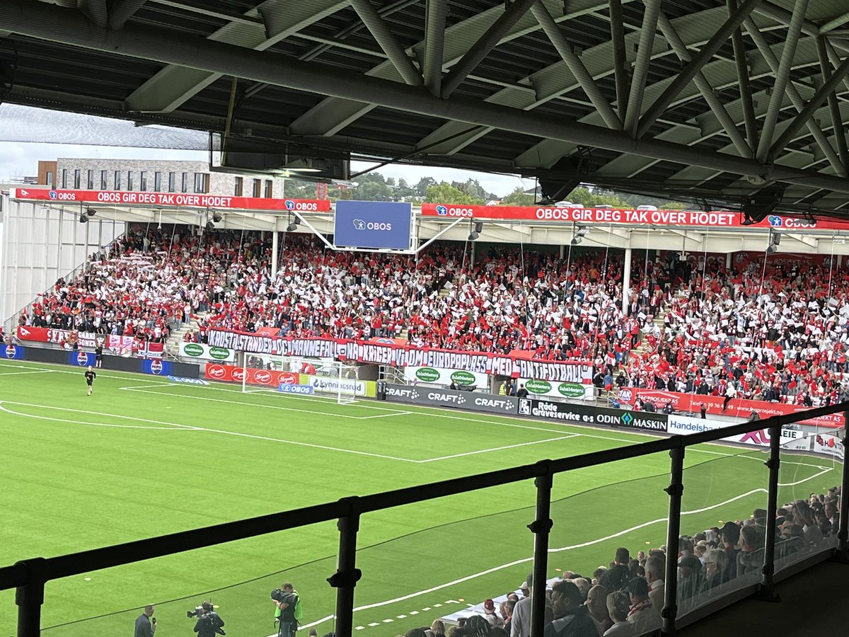 I dag viser Fredrikstad Stadion seg fra en fin side!