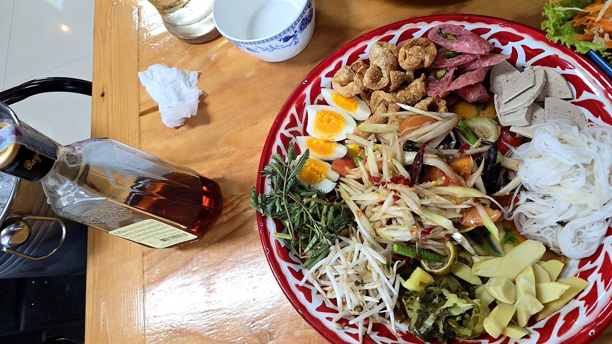 หลังเล่นกอล์ฟ @เอ็มมารอล บ้านฉาง