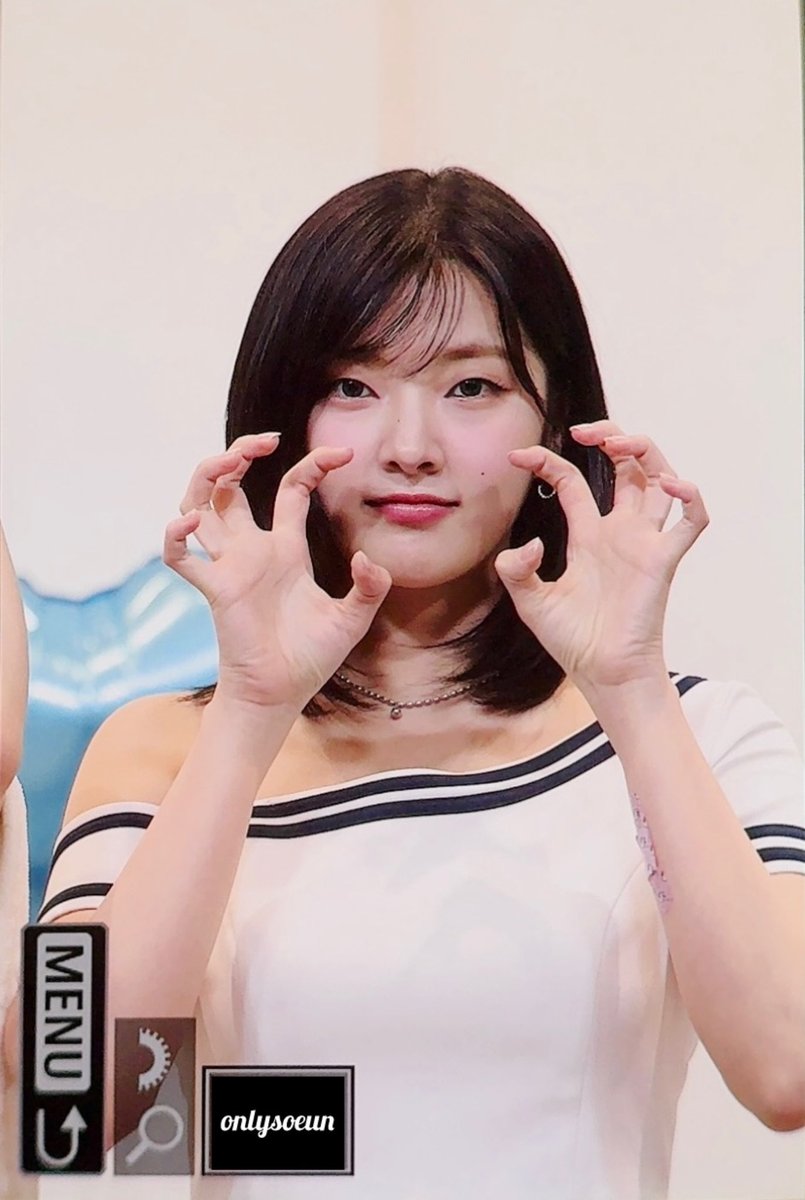 어훙🐯

240818 프리뷰. 
#위클리 #Weeekly
#박소은 #parksoeun