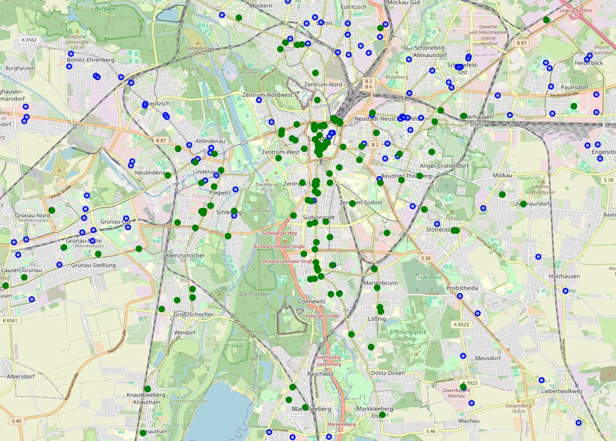 indoorco2map's tweet photo. There is also a Map Mode showing every supermarket (green = already measured, blue = not measured yet) in Germany available via the Menu, primarily for the power users who want to increase coverage in a systematic manner - It can be a bit laggy but it does the job for now. 2/2 https://t.co/5rrHqbJsst