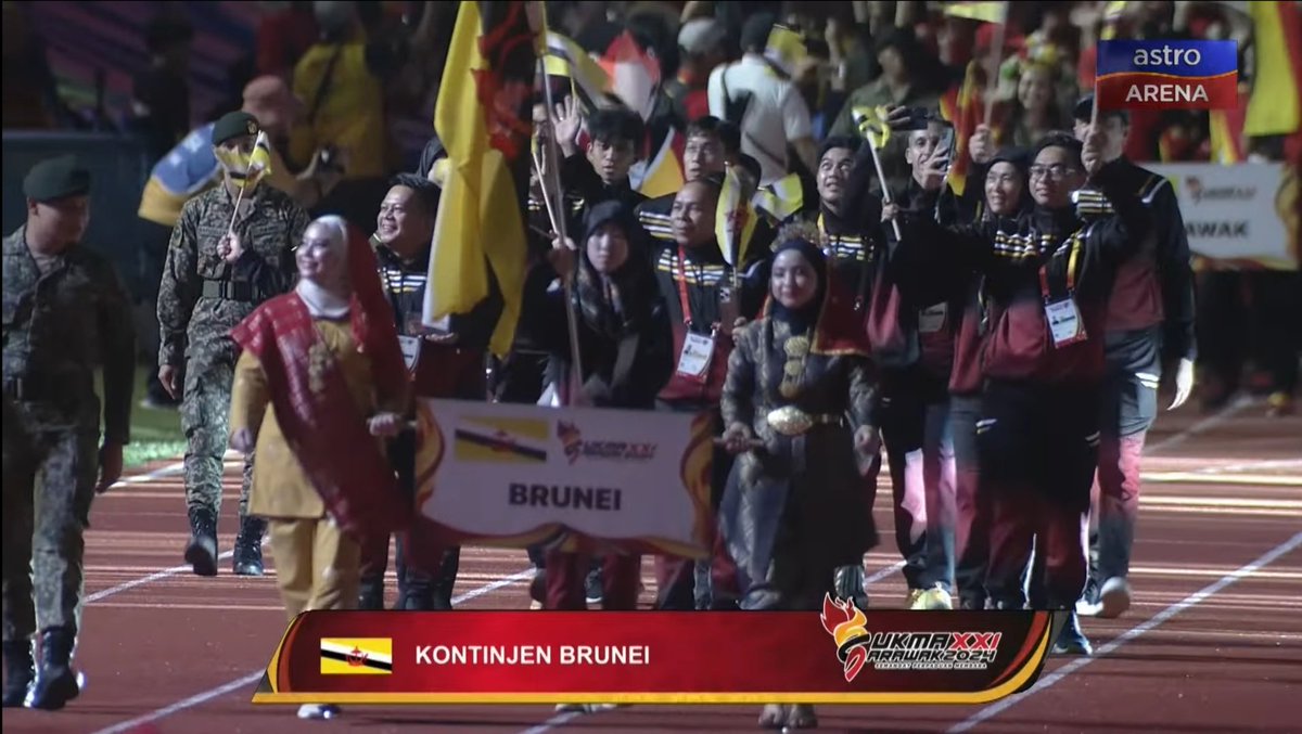 RetroHakam's tweet photo. #SukmaSarawak2024 has provided me another photo to put into my collection of Malaysia alternate history gallery, "If Brunei were a part of Malaysia". https://t.co/RFBVETvjD2