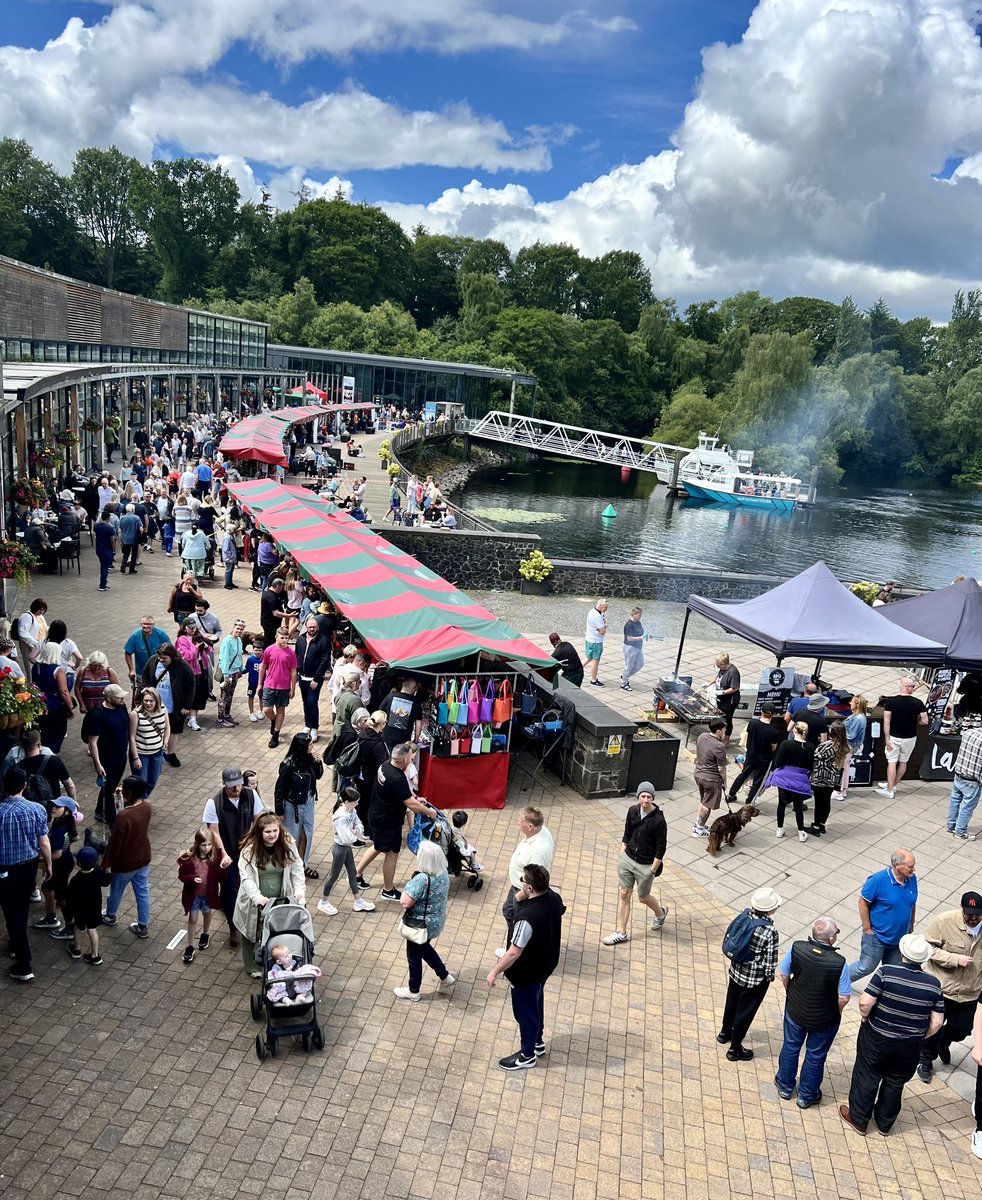 lochlomondshore's tweet photo. It’s the last of our weekly Sunday Markets today from 10am-4pm, before it goes back to the 1st and 3rd Sundays of the month…and it’s a belter!

Make sure you don’t miss it!

#summersundays #sundaymarket #lochlomond #familyfriendly #localproduce https://t.co/bOtgUziH3K