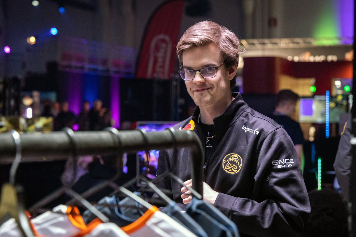 Champion in fighting games and style, happy birthday to <a href="/Addymestic/">Addymestic</a>, the mind behind new merch products 🥳