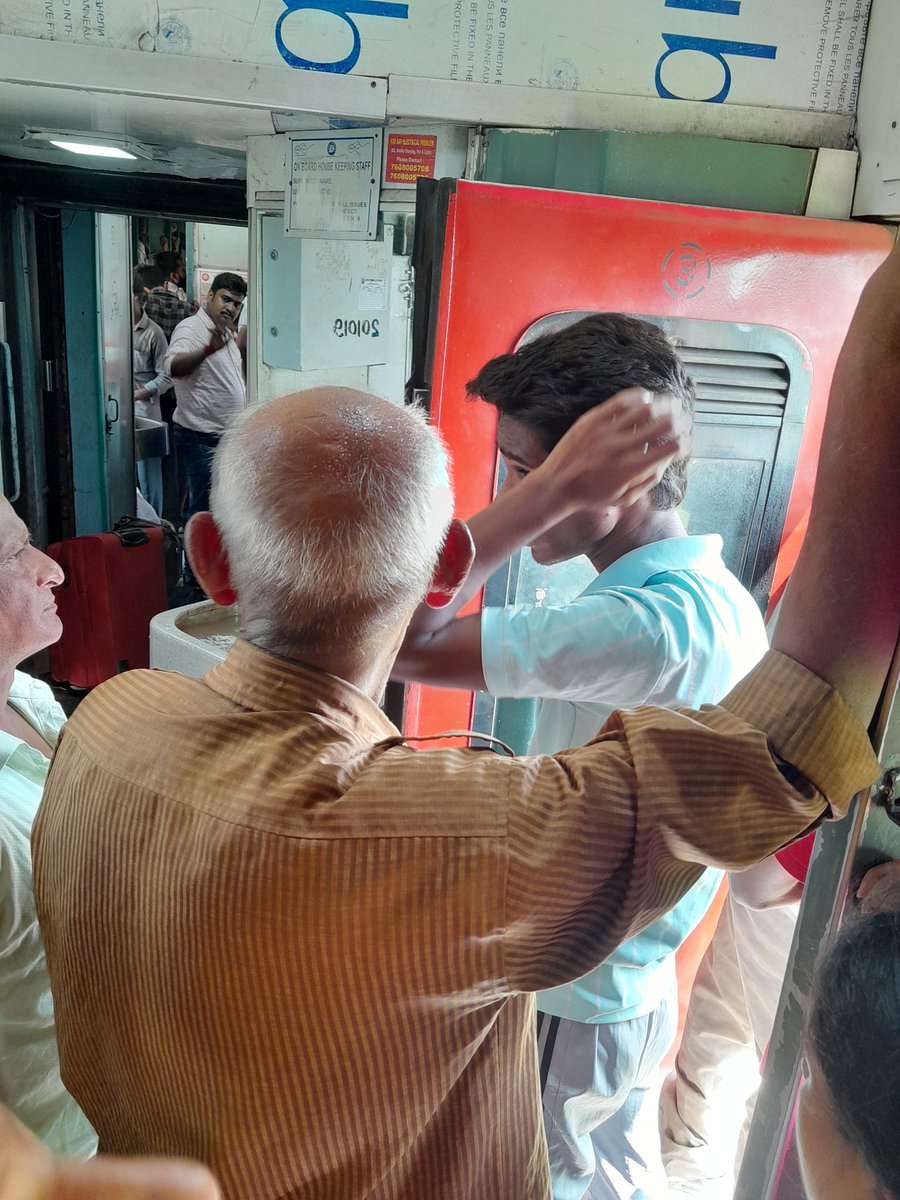 Dist Emergency Operation Centre,Boudh tweet media