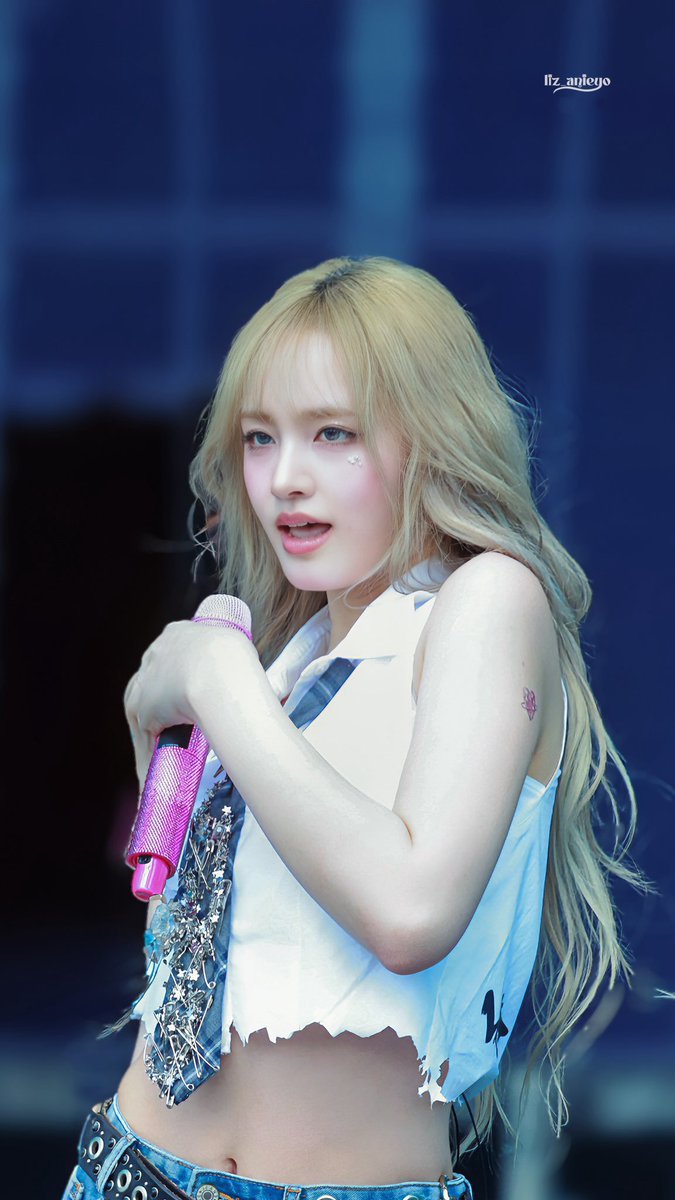 asteriimos's tweet photo. summer sonic #goyummie https://t.co/Pw7FJlnJe7