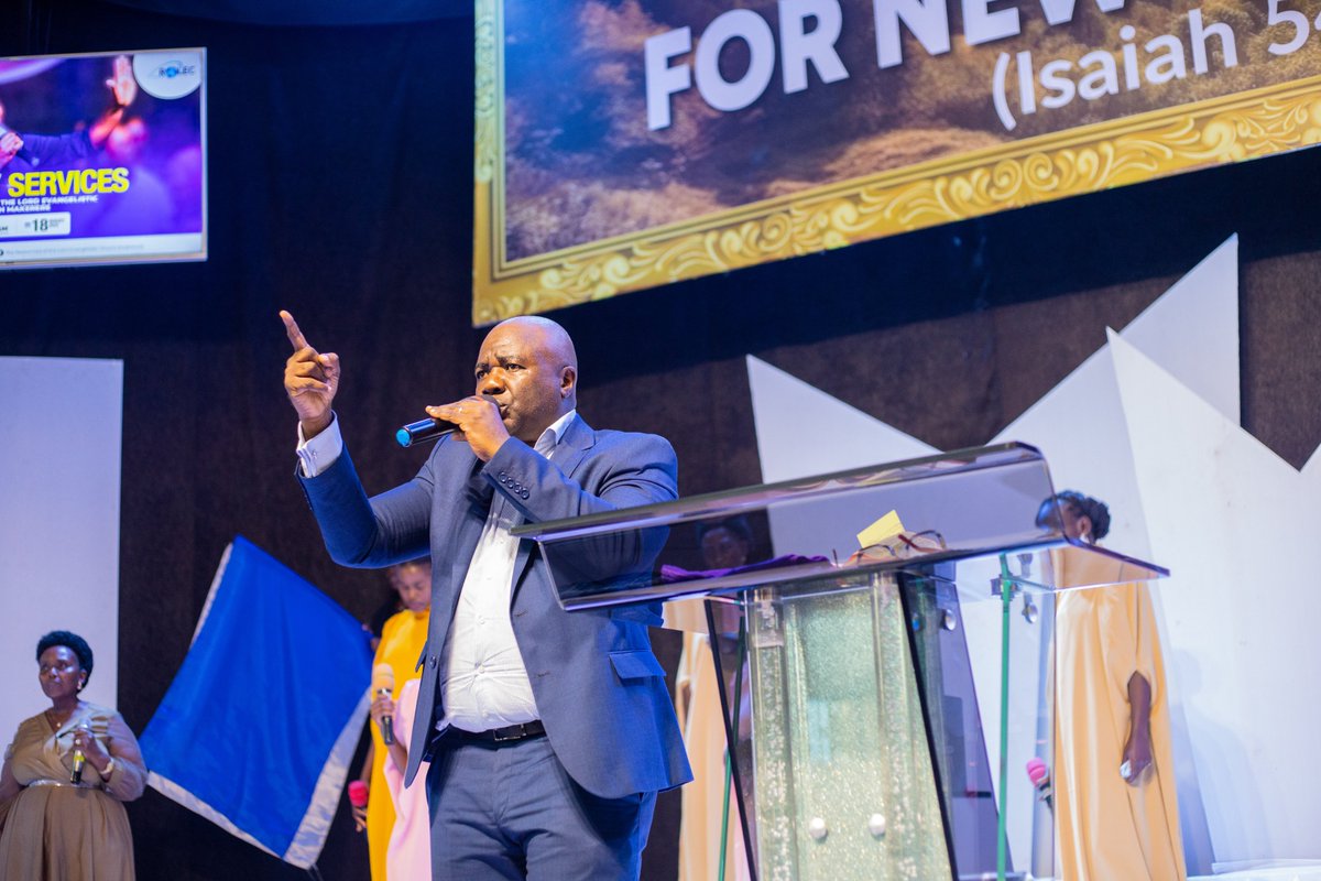 Rolec_Makerere's tweet image. God can change your story if you identify the need.
"Know your when and where" for God to expand your Horizon. ~ Ev. Ssemugooma

#Sundayservices #Rolecfamily