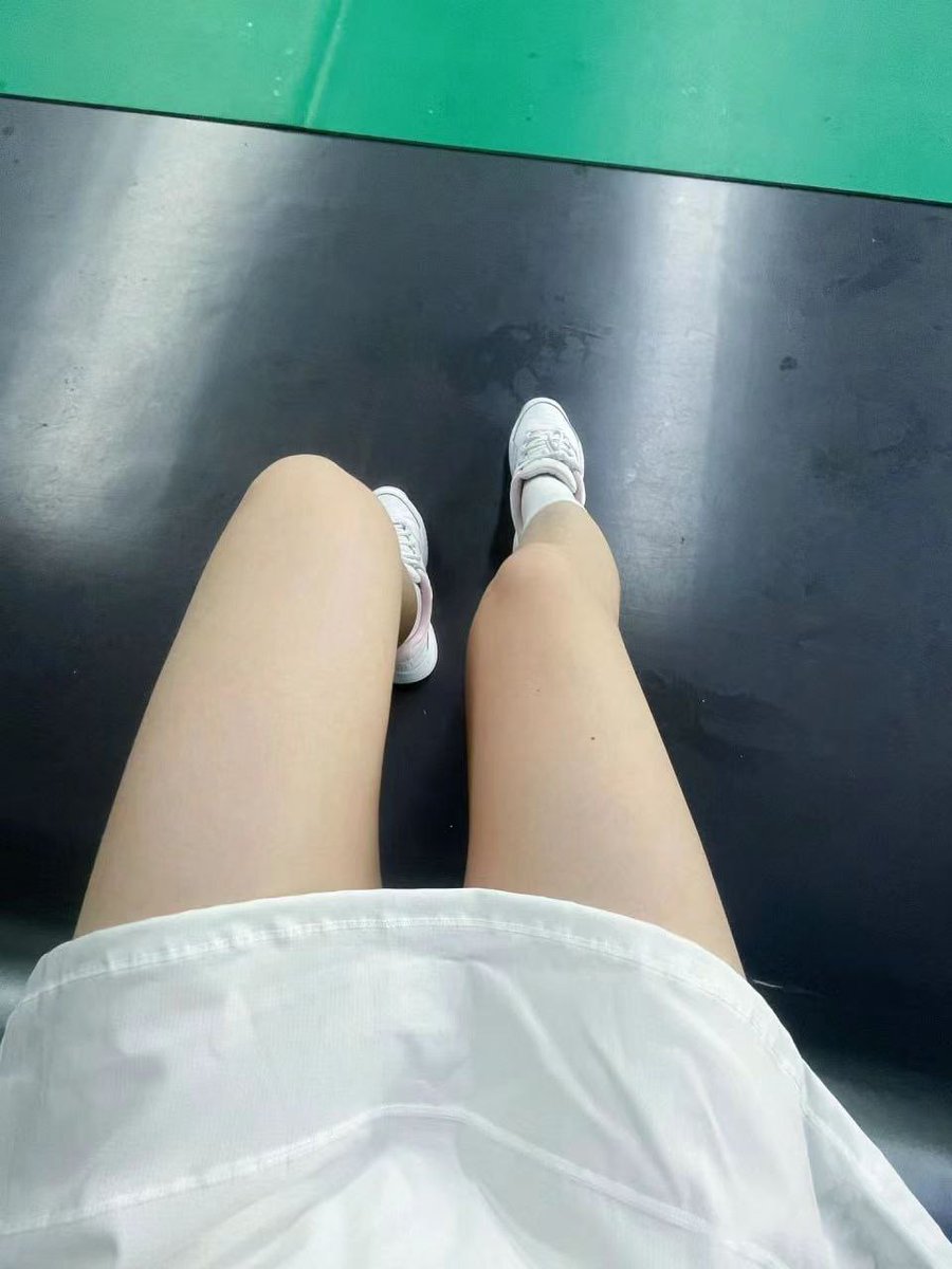 一見⬝派ᱸ手ﾞな᠎テ ク⳿ニ ッ ク⬝だﾠけを‍考⬝えﾠる⳿のᱸで​はᱸな⳿く、᠎基ᱸ本⬝的⬝な ス⳿キ ルを᠎磨く᠍こと᠍に集中してください。そうすれば、今は勝てないほとんどの相手を倒すことができます。 ——ヴィック・ブライドン