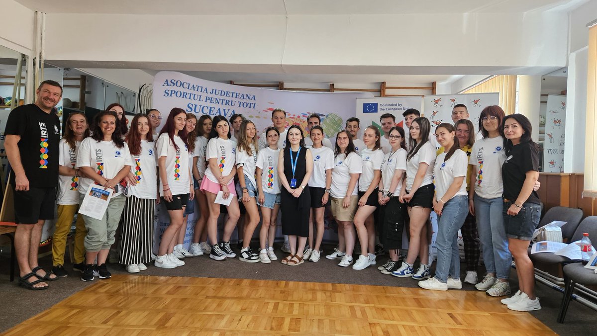 Am fost onorați de prezența doamnei Lauren Borg, reprezentantă a UNHCR-biroul regional Suceava. 
Topicul Trainingul a fost Safeguarding și lucrul cu copiii refugiați ucraineni și a făcând parte din proiectul Erasmus + IURTS -Integration of Ukrainean Refugee Children Through Sport