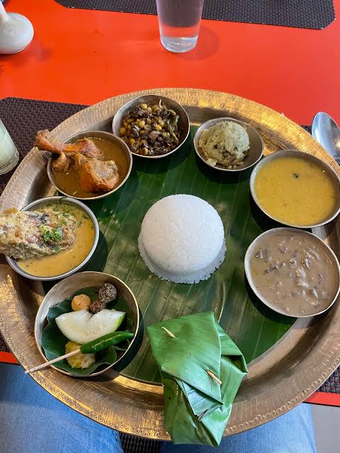 sanjeevray144's tweet photo. #Assamese 
Perfect lunch https://t.co/9mIHw6r2IT