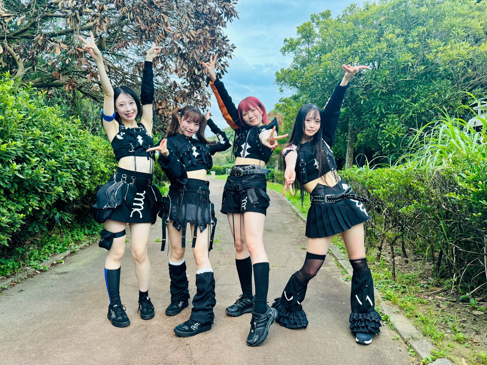 FOKALITE on X: "プレデビューご覧いただきありがとうございました！ 無事にグループ名も決定！ FOKALITE (フォーカライト)  です！ どうぞよろしくお願いいたします！ #AQBI新グループ https://t.co/v2UROFgWlH" / X