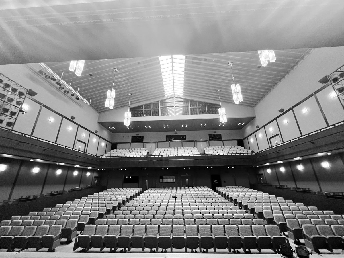 toko_yamasaki's tweet photo. #少年オルフェ　金沢公演　終了！

天沼裕子先生に、もしこの音楽が舞い降りなかったら、、
見えなかった景色、出会えなかった人達😢

とっても大切な経験と思い出になりました✨

両国、金沢、ともにご来場いただいたみなさま、ありがとうございました！ https://t.co/bbAg3r2B7J
