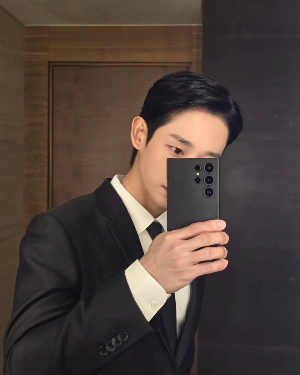 akatsusoo's tweet photo. Jung Haein ig update

"Seung Hyo Choi" https://t.co/WEwAwIqsFy
