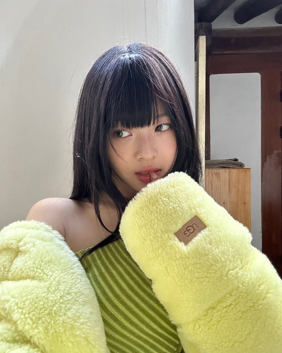 _harnni's tweet photo. U G G 🍂 https://t.co/OOXfEuA5CF
