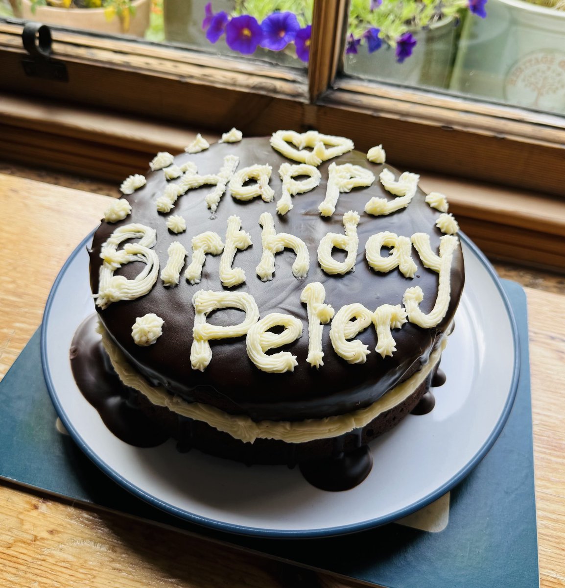 Dr Peter Weeks tweet media