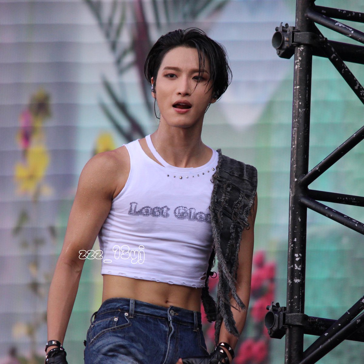 zzz__13yj's tweet photo. 240818 SUMMERSONIC

#ATEEZ  #에이티즈 #SEONGHWA #성화 https://t.co/4ZkVBvRQBg